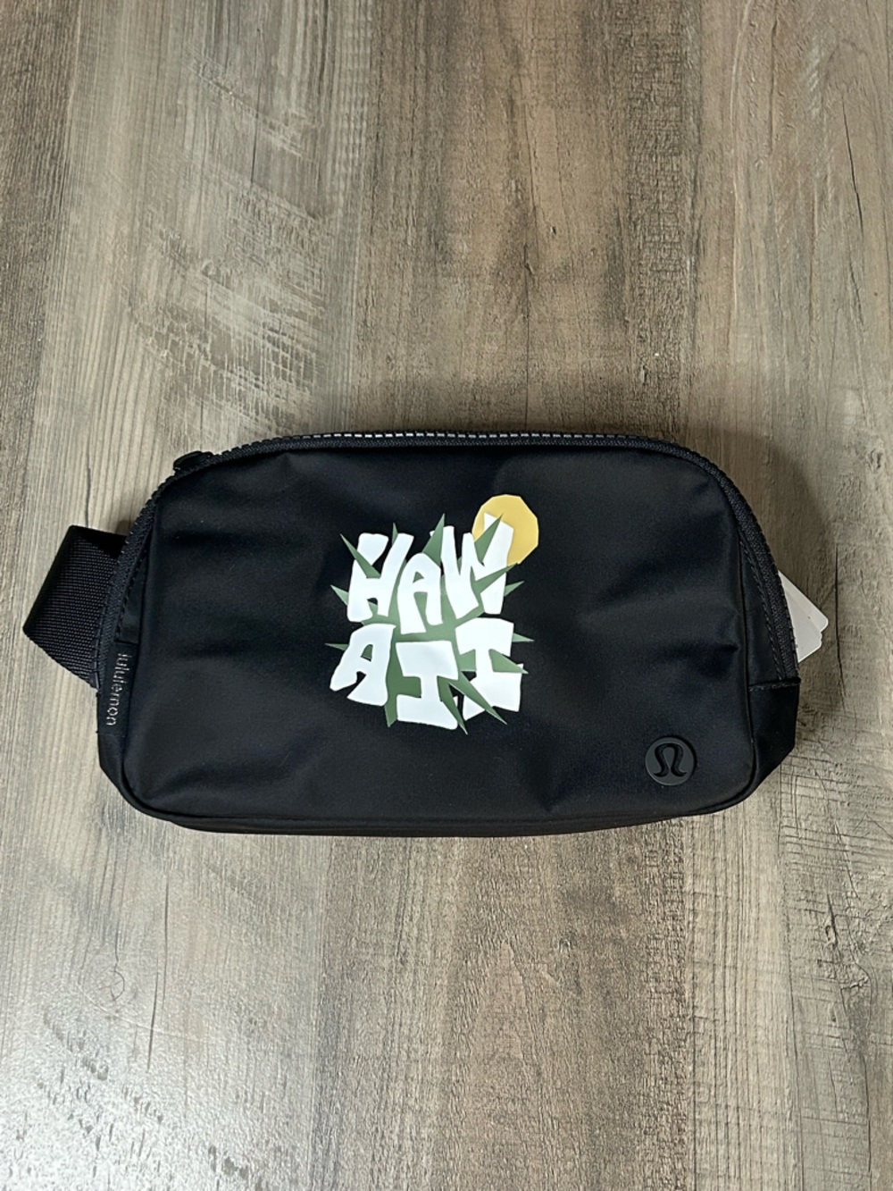 ✨RARE Lululemon Everywhere Belt Bag 1L *Hawaii* 💎